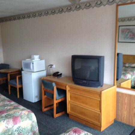 Weber Inn كيتشنر المظهر الخارجي الصورة