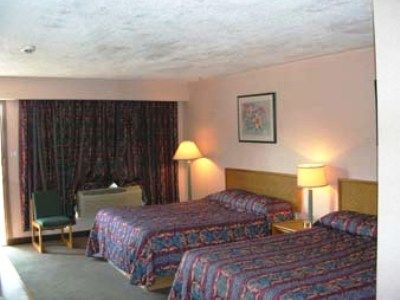 Weber Inn كيتشنر الغرفة الصورة